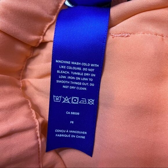 New Kit and Ace Bike to Office Silk Short Relaxed Fit Women Size 10 - Picture 11 of 11